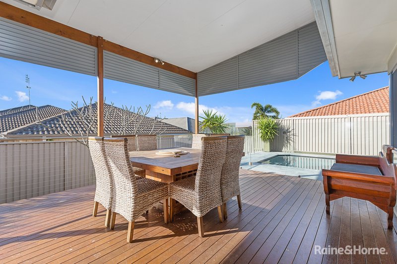 Photo - 15 Mylestom Circle, Pottsville NSW 2489 - Image 17