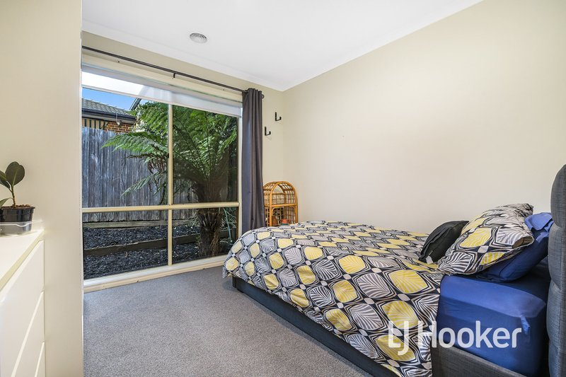 Photo - 15 Nathan Court, Pakenham VIC 3810 - Image 16