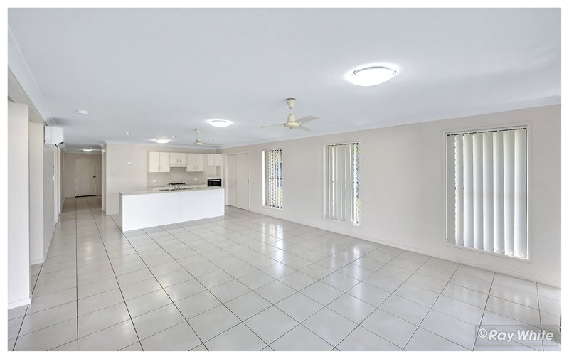 Photo - 15 Nautilus Avenue, Mulambin QLD 4703 - Image 7