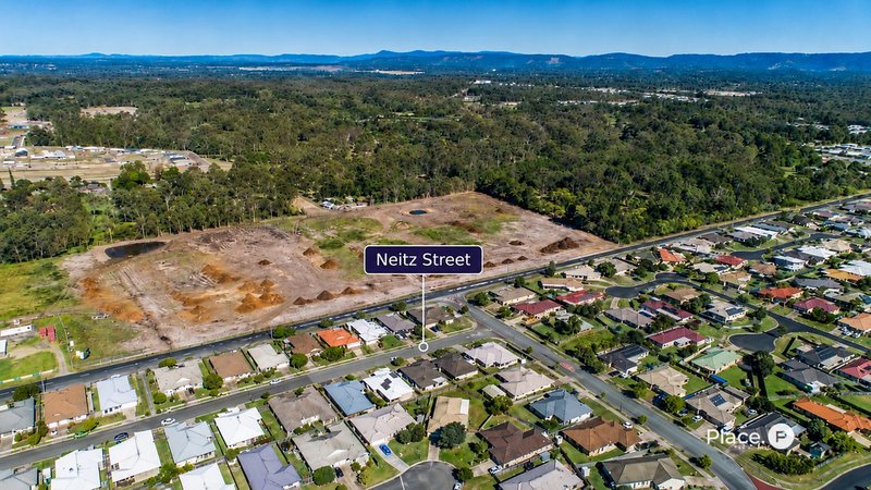 Photo - 15 Neitz Street, Morayfield QLD 4506 - Image 16