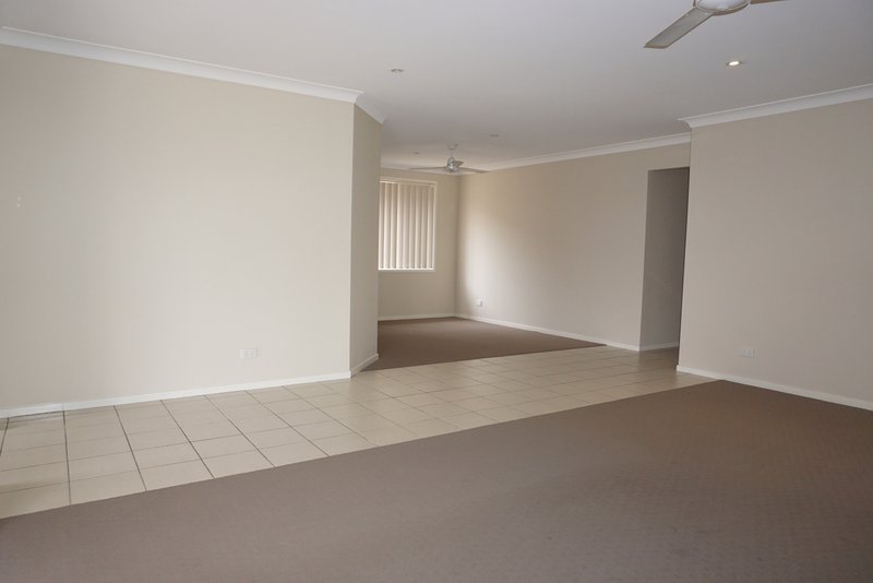 Photo - 15 Nelson Drive, Singleton NSW 2330 - Image 2