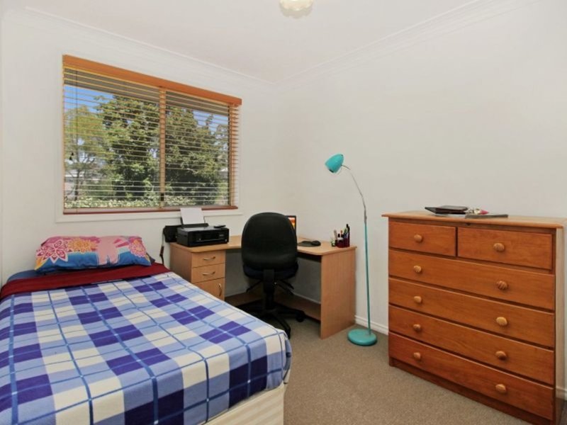 Photo - 15 Newlands Avenue, Terrigal NSW 2260 - Image 3