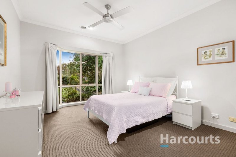 Photo - 1/5 Newman Road, Wantirna South VIC 3152 - Image 5