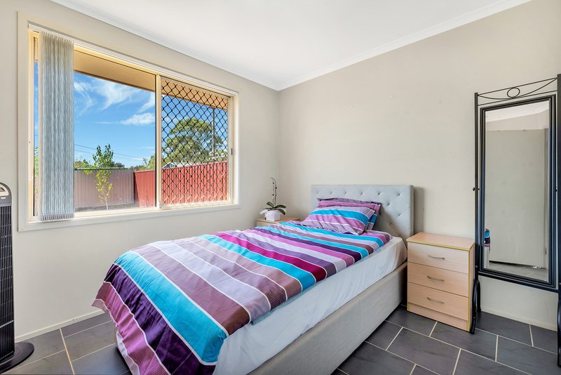 Photo - 15 Nimbin Avenue, Hoxton Park NSW 2171 - Image 7