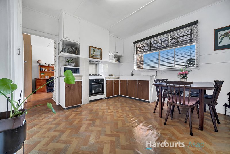 Photo - 15 Nithsdale Road, Noble Park VIC 3174 - Image 5