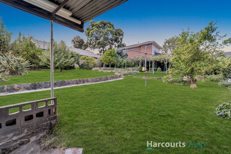 Photo - 15 Nithsdale Road, Noble Park VIC 3174 - Image 11