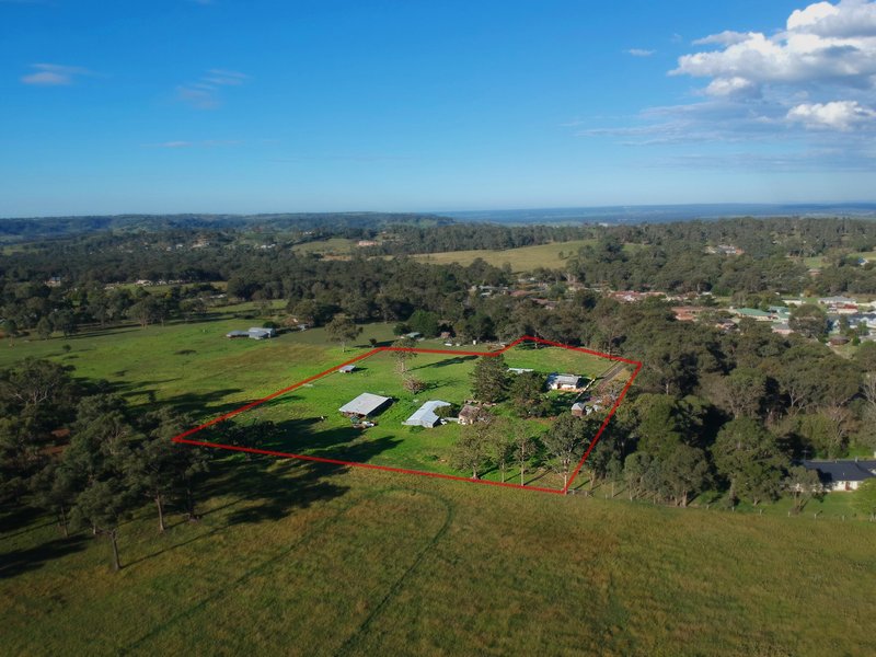 15 Nixon Road, Thirlmere NSW 2572