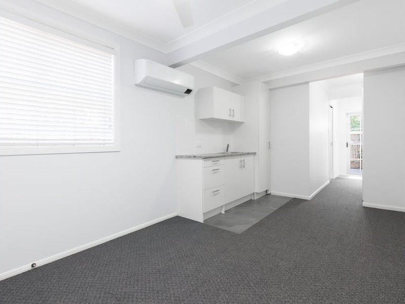 Photo - 15 Norman Street, Deagon QLD 4017 - Image 6