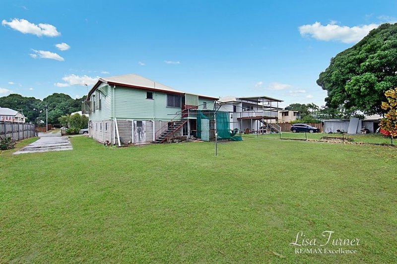 Photo - 15 Norris Street, Hermit Park QLD 4812 - Image 11