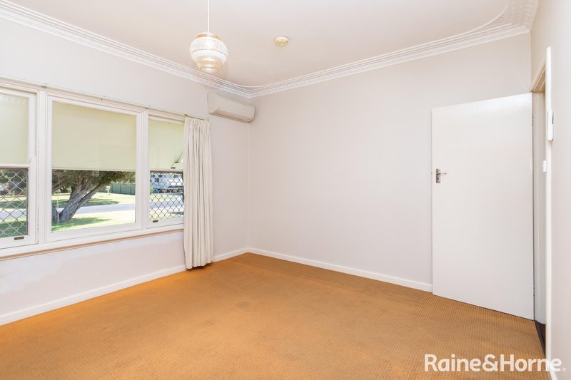 Photo - 15 North Street, East Bunbury WA 6230 - Image 7