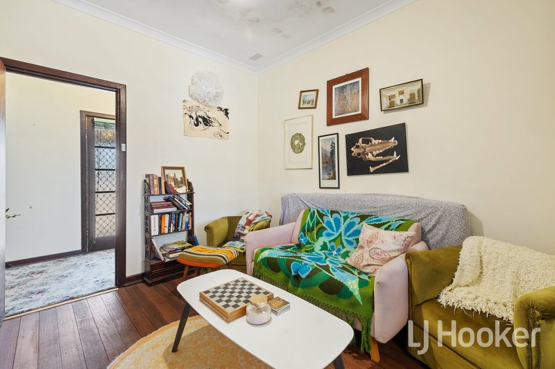 Photo - 15 Northampton Street, East Victoria Park WA 6101 - Image 6