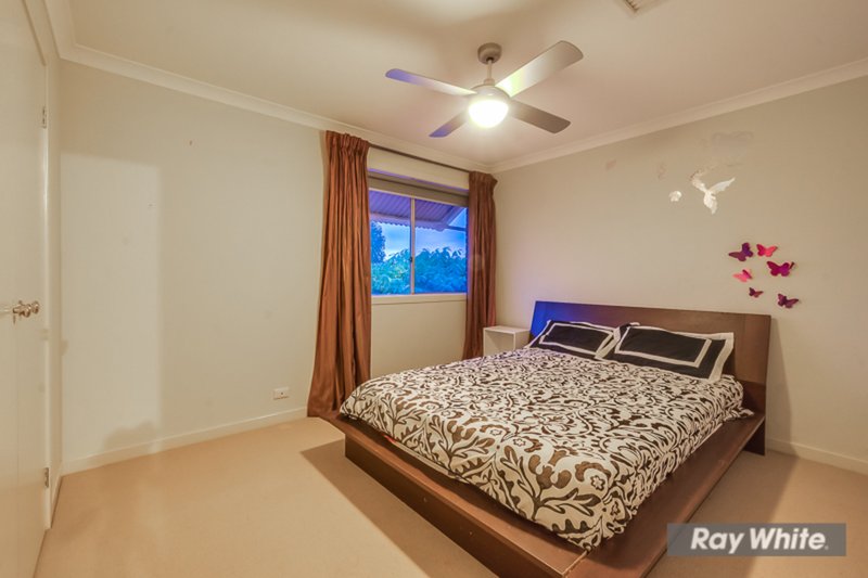 Photo - 15 Nottingham Crescent, Tarneit VIC 3029 - Image 12