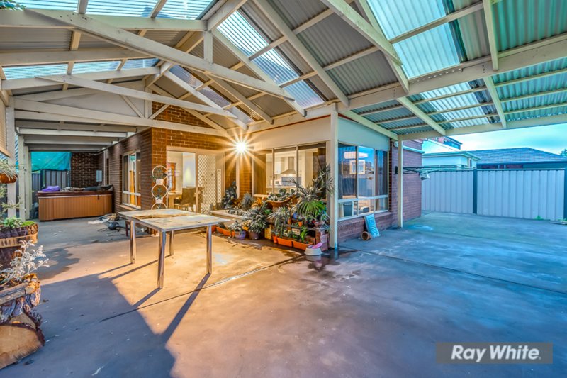 Photo - 15 Nottingham Crescent, Tarneit VIC 3029 - Image 14