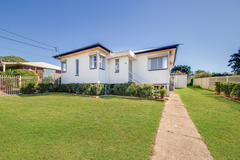 15 Oakhill Street, One Mile QLD 4305