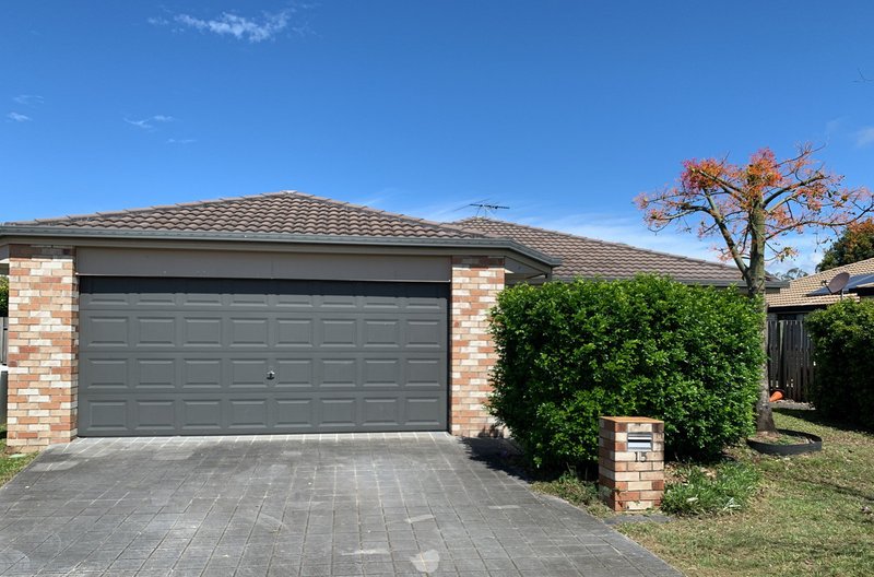 Photo - 15 Oaktree Place, Bracken Ridge QLD 4017 - Image 1