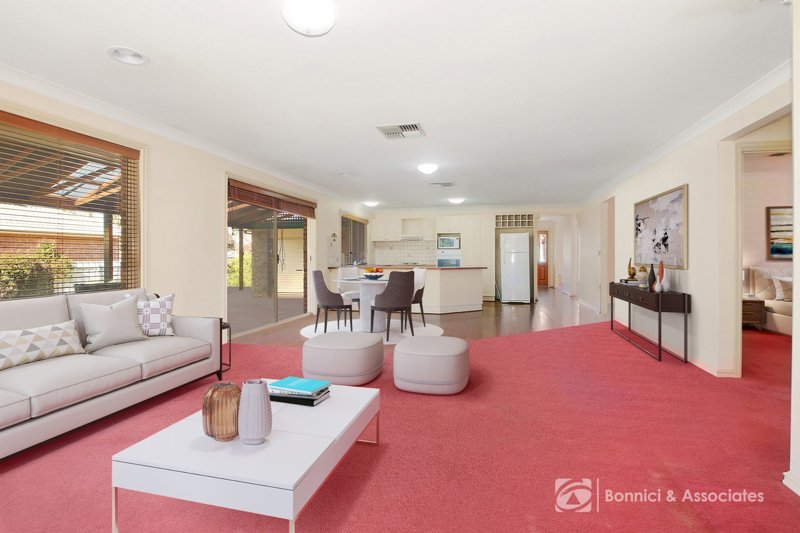 Photo - 15 O'Brien Court, West Albury NSW 2640 - Image 6