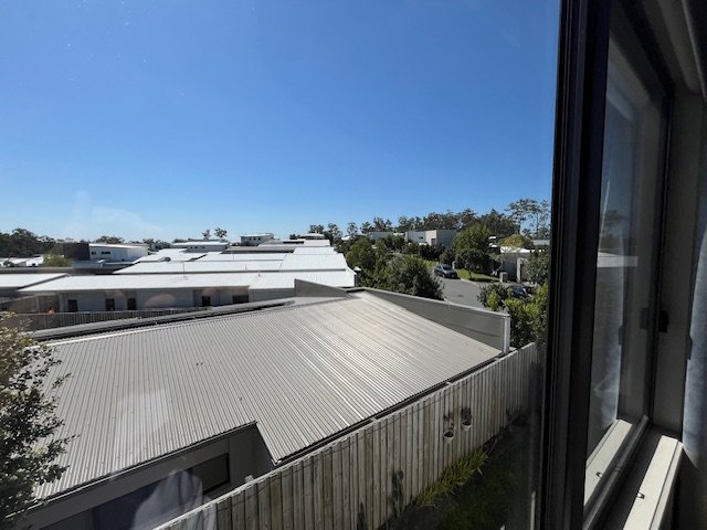 Photo - 1/5 Olearia Street, Coomera QLD 4209 - Image 9