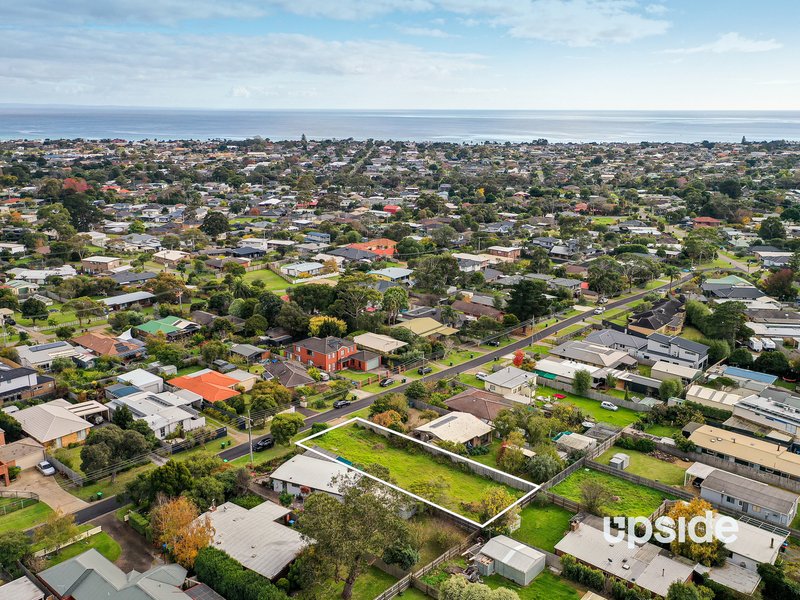 Photo - 15 Olympic Parade, Dromana VIC 3936 - Image 11