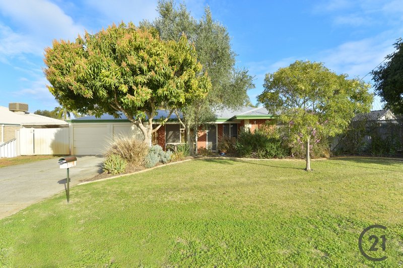 Photo - 15 Ombersley Way, Coodanup WA 6210 - Image 2