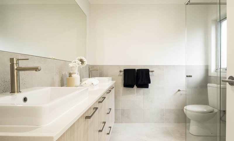 Photo - 15 Ondaroo Crest, Old Bar NSW 2430 - Image 6