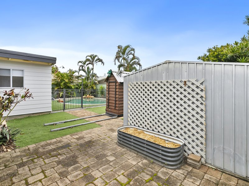 Photo - 15 Orara Ave , Banksia Beach QLD 4507 - Image 29