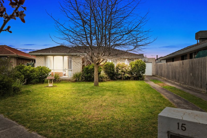 15 Orchid Court, Lalor VIC 3075