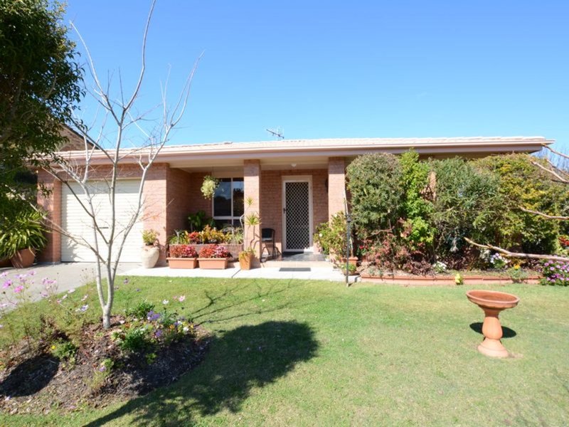 Photo - 1/5 Osprey Avenue, Old Bar NSW 2430 - Image 4