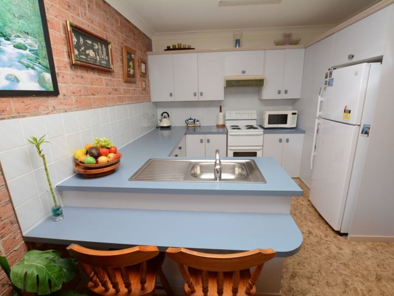 Photo - 1/5 Osprey Avenue, Old Bar NSW 2430 - Image 9