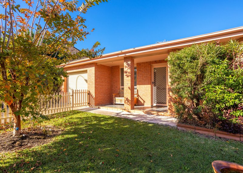 1/5 Osprey Avenue, Old Bar NSW 2430