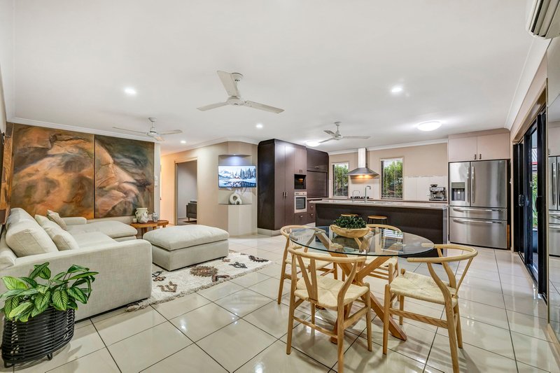 Photo - 15 Osterlund Place, Burdell QLD 4818 - Image 11