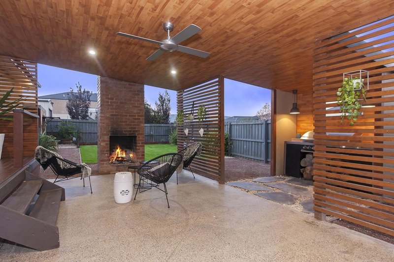 Photo - 15 Ovens Circuit, Whittlesea VIC 3757 - Image 16