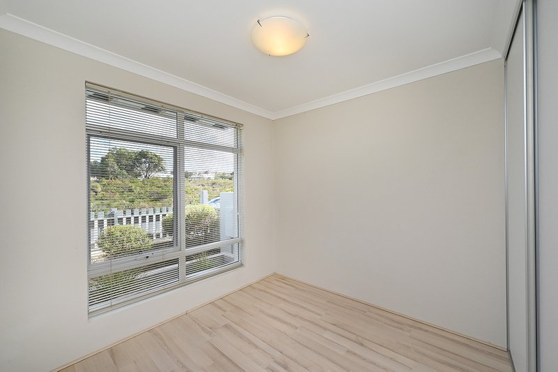 Photo - 15 Pacific Promenade, Alkimos WA 6038 - Image 7