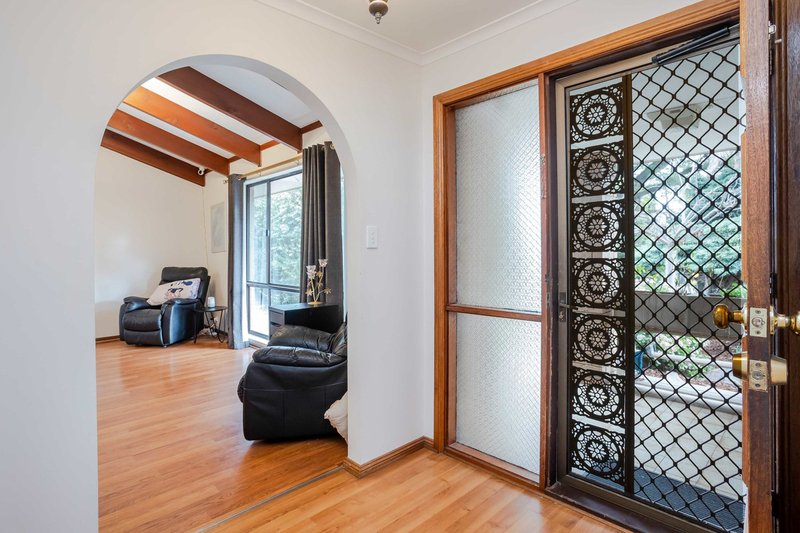 Photo - 15 Pangari Drive, Fairview Park SA 5126 - Image 3