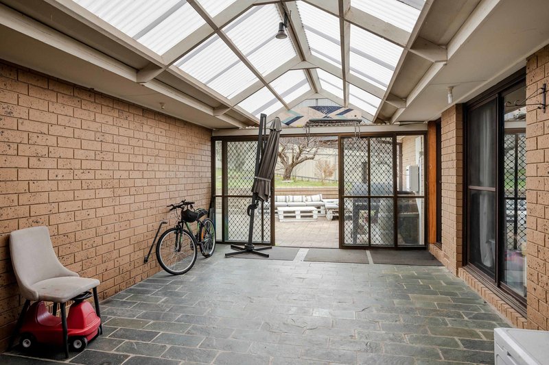 Photo - 15 Pangari Drive, Fairview Park SA 5126 - Image 13