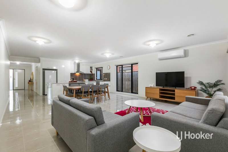 Photo - 15 Parliament Street, Point Cook VIC 3030 - Image 10