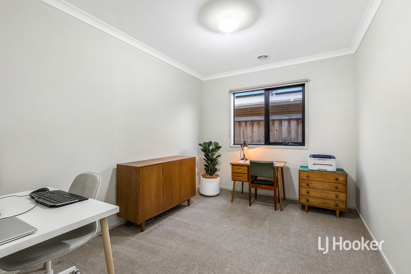 Photo - 15 Parliament Street, Point Cook VIC 3030 - Image 12