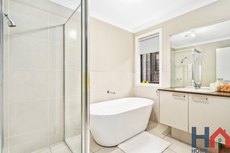 Photo - 15 Passionflower Street, Marsden Park NSW 2765 - Image 5