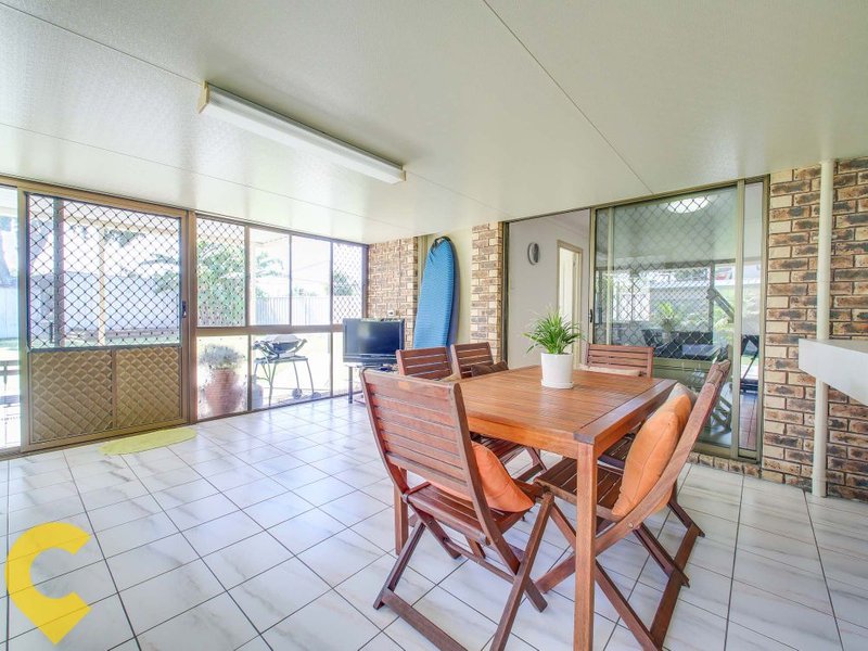 Photo - 15 Patricia Street, Burpengary QLD 4505 - Image 11