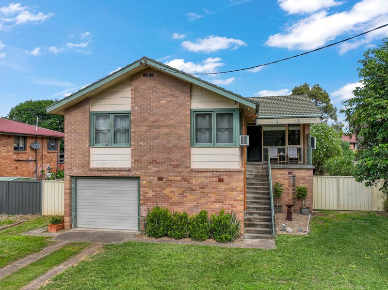 Photo - 15 Patrick Street, Singleton NSW 2330 - Image 2