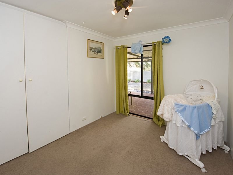 Photo - 15 Patrick Way, Huntingdale WA 6110 - Image 10