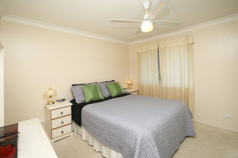 Photo - 15 Paul Crescent, Moss Vale NSW 2577 - Image 5