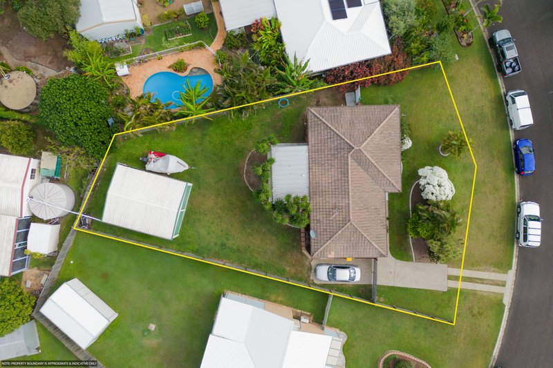 Photo - 15 Paul Drive, Point Vernon QLD 4655 - Image 3