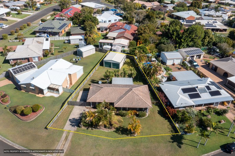 Photo - 15 Paul Drive, Point Vernon QLD 4655 - Image 2