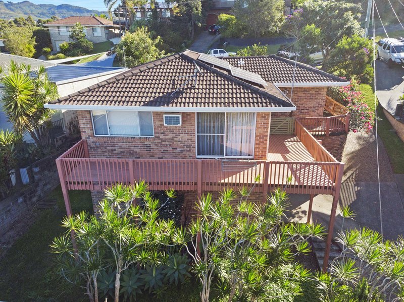 Photo - 1/5 Pearce Drive, Coffs Harbour NSW 2450 - Image 1