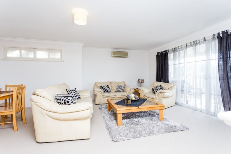 Photo - 15 Peel Road, Coogee WA 6166 - Image 8