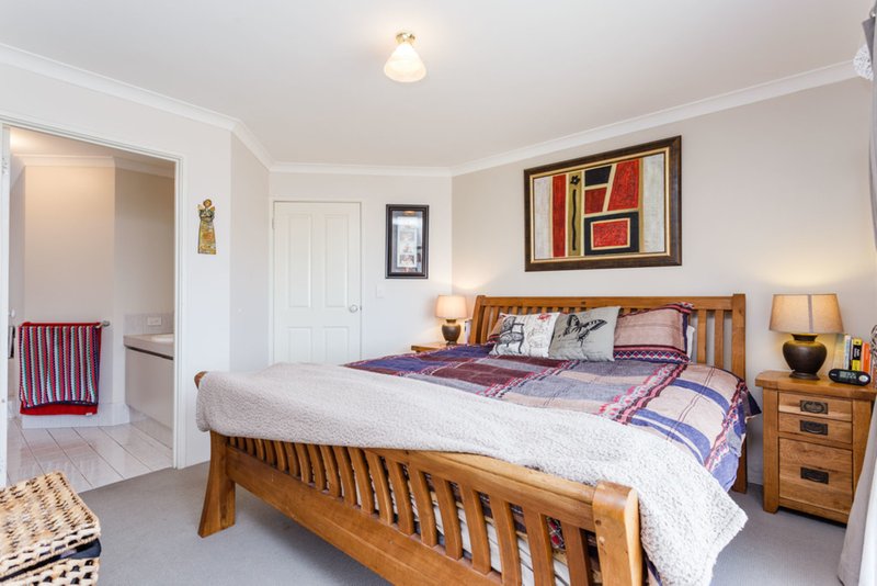 Photo - 15 Peel Road, Coogee WA 6166 - Image 11