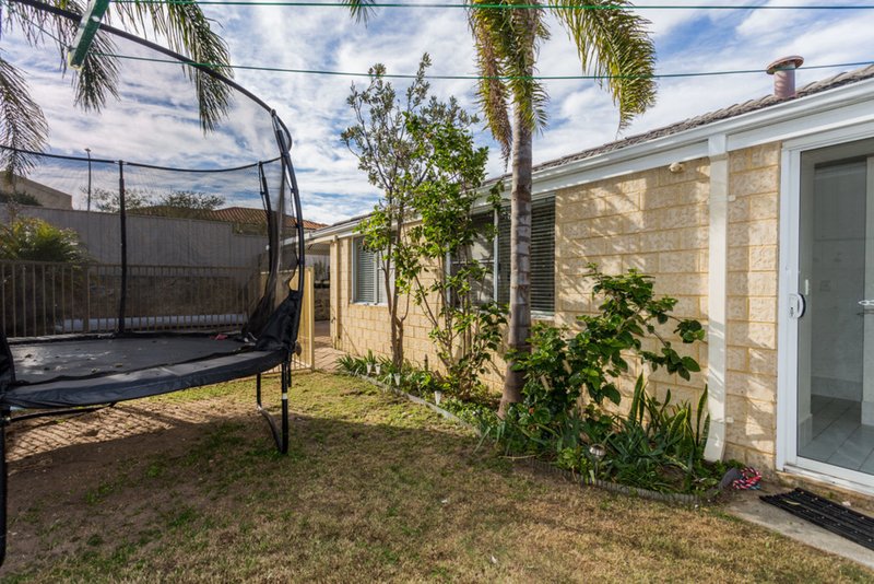 Photo - 15 Peel Road, Coogee WA 6166 - Image 16