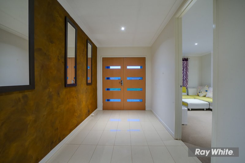 Photo - 15 Pembury Way, Wyndham Vale VIC 3024 - Image 3