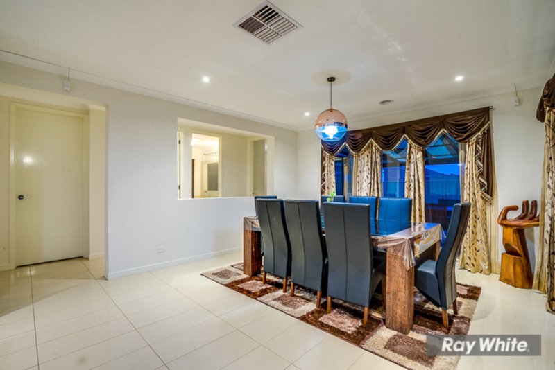 Photo - 15 Pembury Way, Wyndham Vale VIC 3024 - Image 13