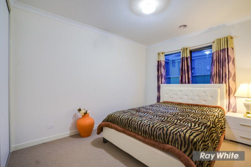 Photo - 15 Pembury Way, Wyndham Vale VIC 3024 - Image 15